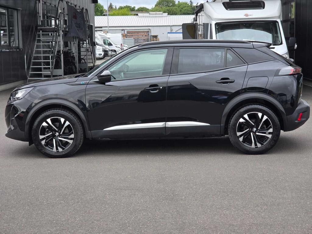 Peugeot e-2008