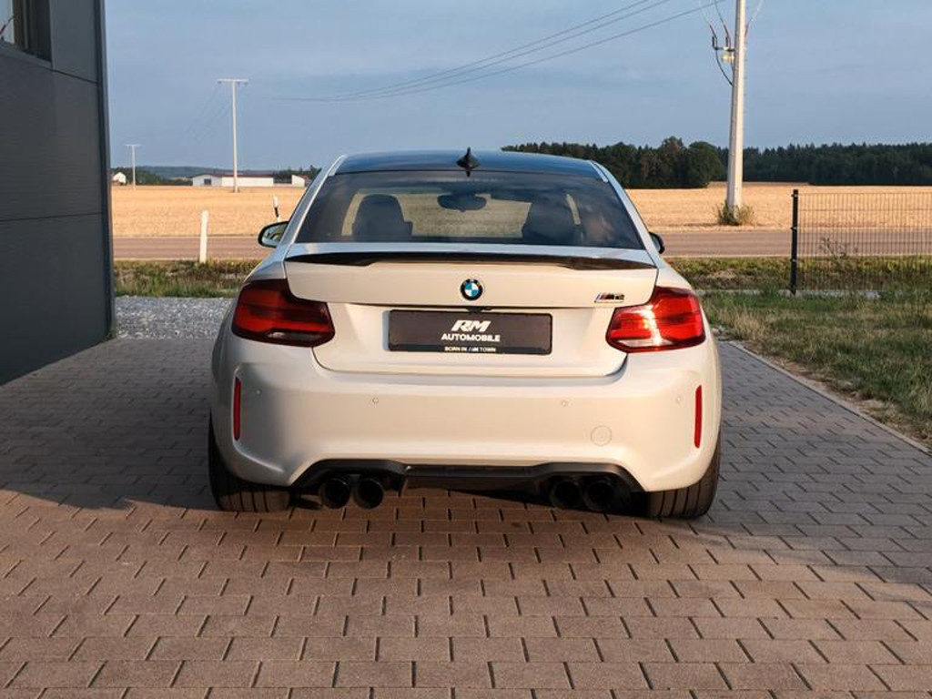 BMW M2
