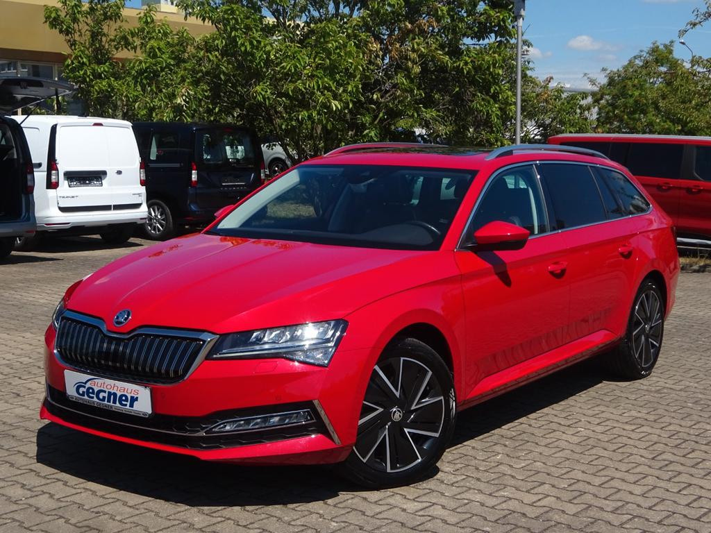 Skoda Superb Style Combi iV Style