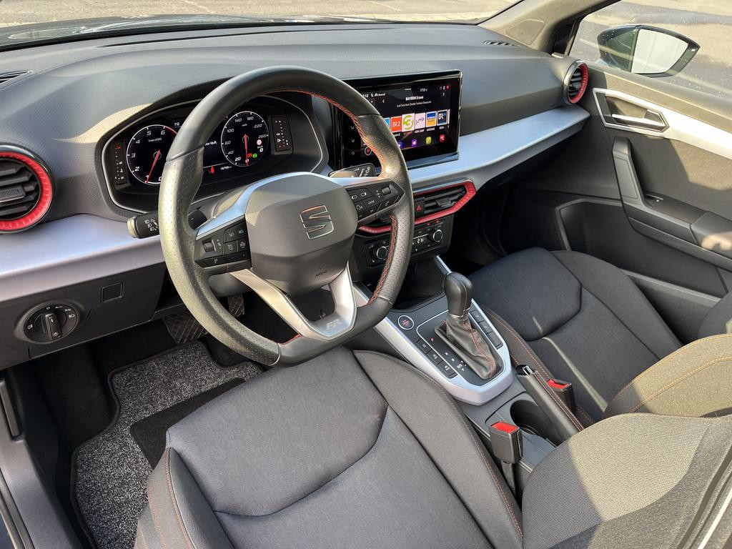 Seat Arona