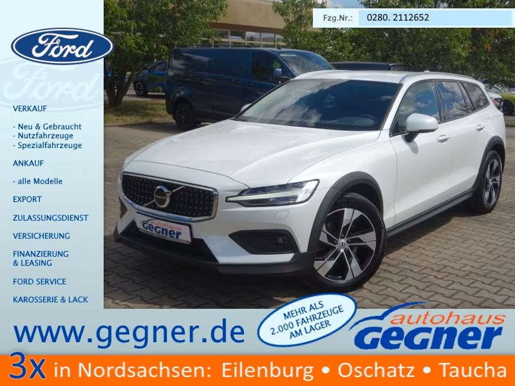 Volvo V60 Cross Country AWD Plus