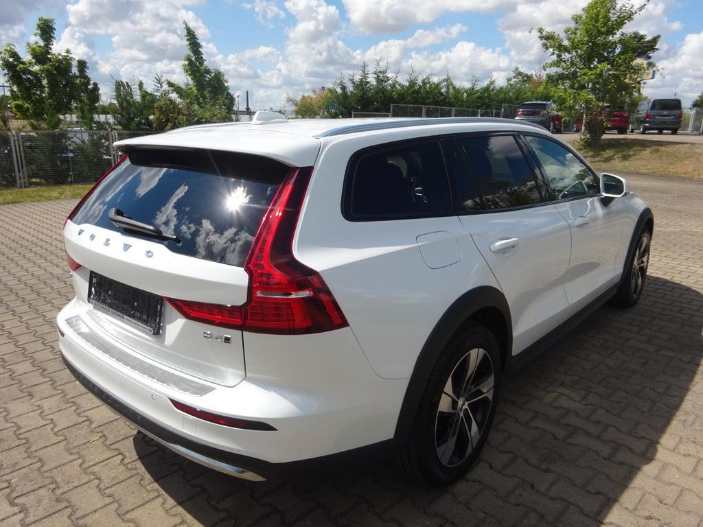 Volvo V60 Cross Country