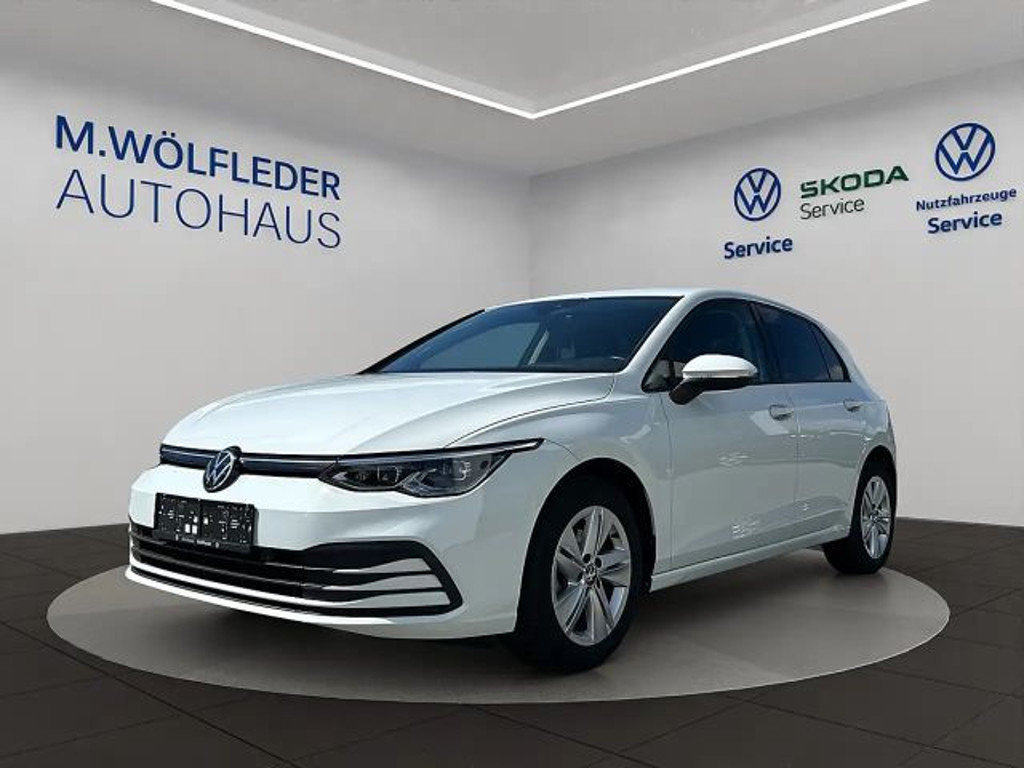 Volkswagen Golf Life ACT
