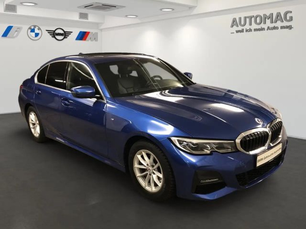BMW 3 Serie 320 M-Sport Sedan 320i