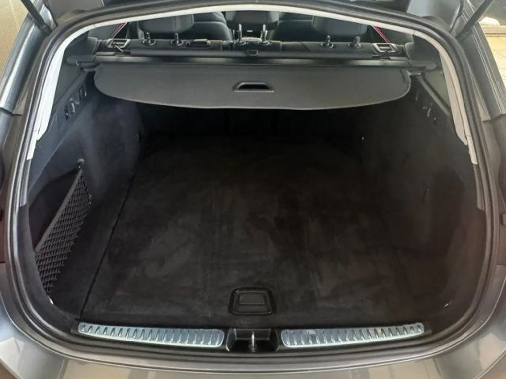 Mercedes-Benz C-Klasse C 220 AMG Line Estate C 220 d