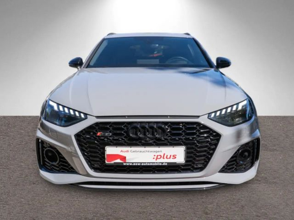 Audi RS4