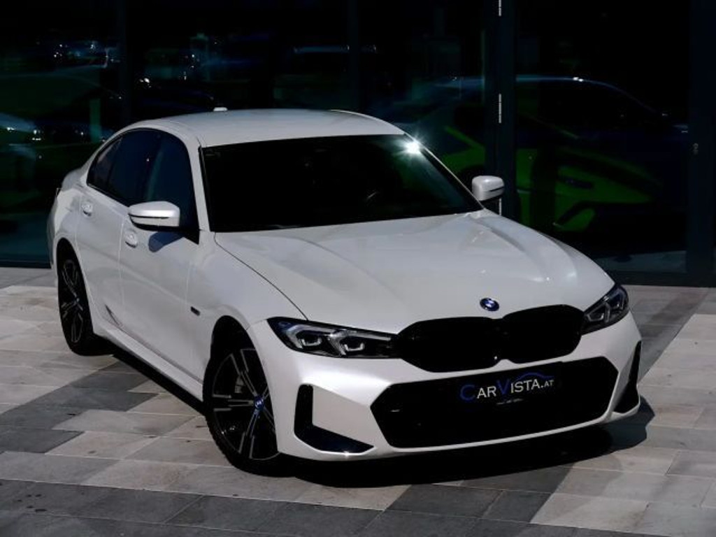 BMW 3 Serie 320 M-Sport Sedan 320e