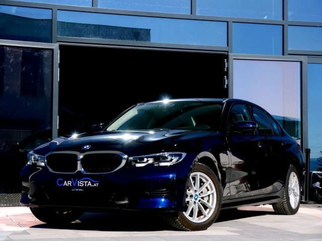 BMW 3 Serie 330 xDrive Sedan 330e
