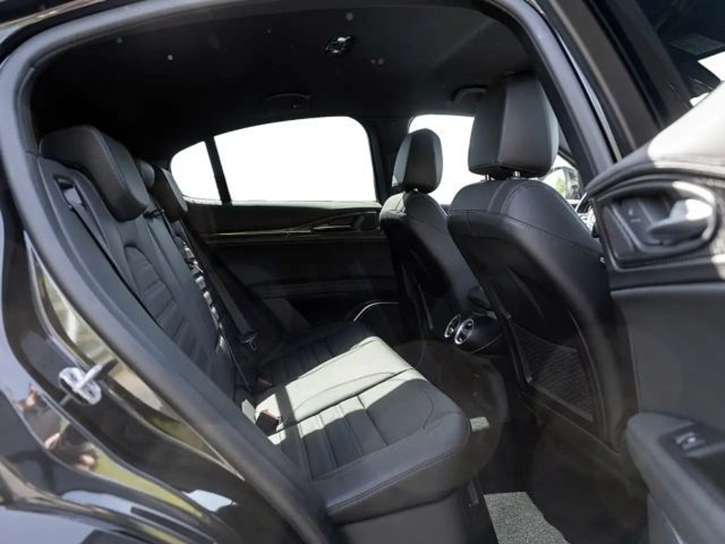 Alfa Romeo Stelvio Quadrifoglio Turbo