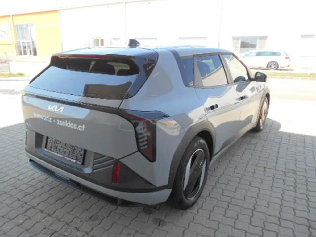Kia EV4