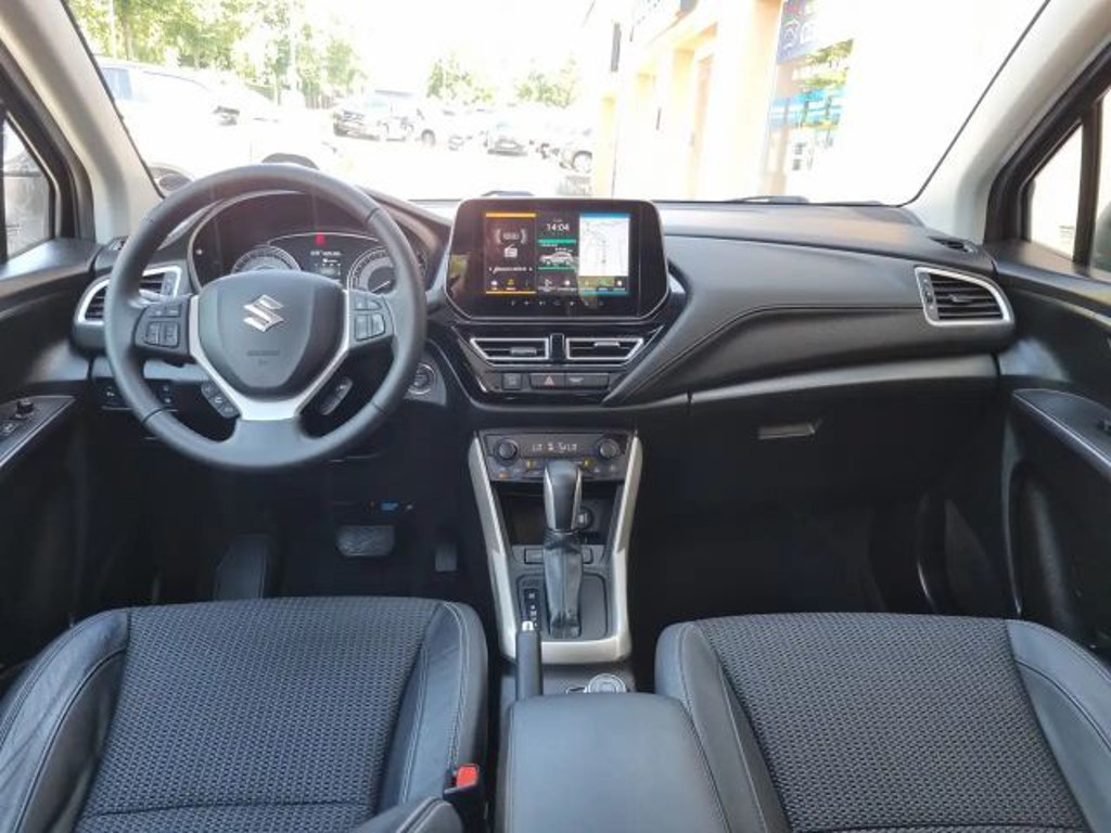 Suzuki S-Cross