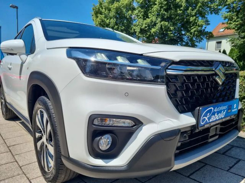 Suzuki S-Cross