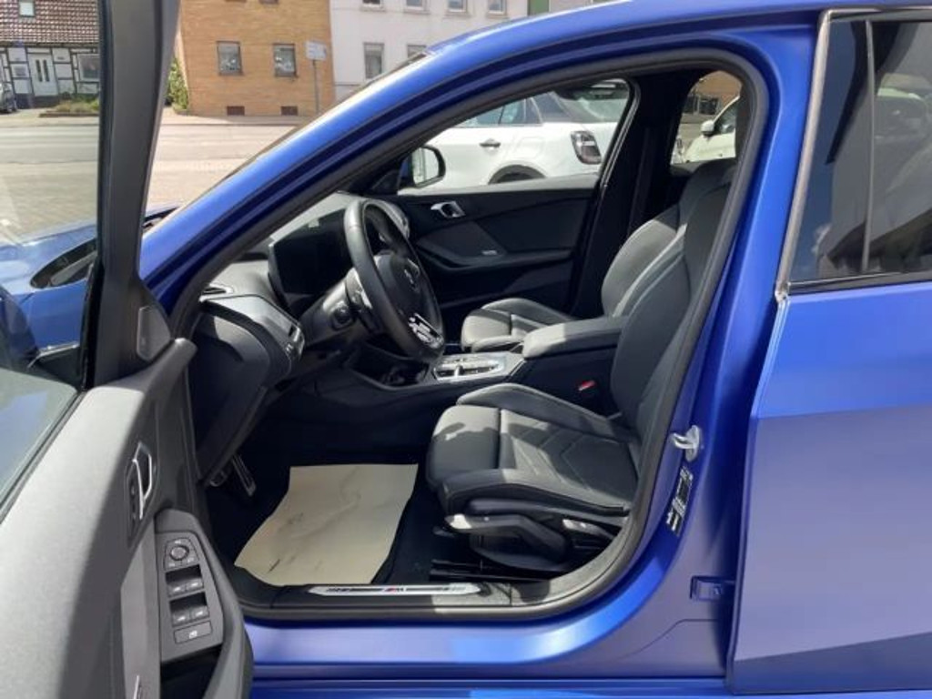 BMW 1 Serie 120 M-Sport Sedan 120i
