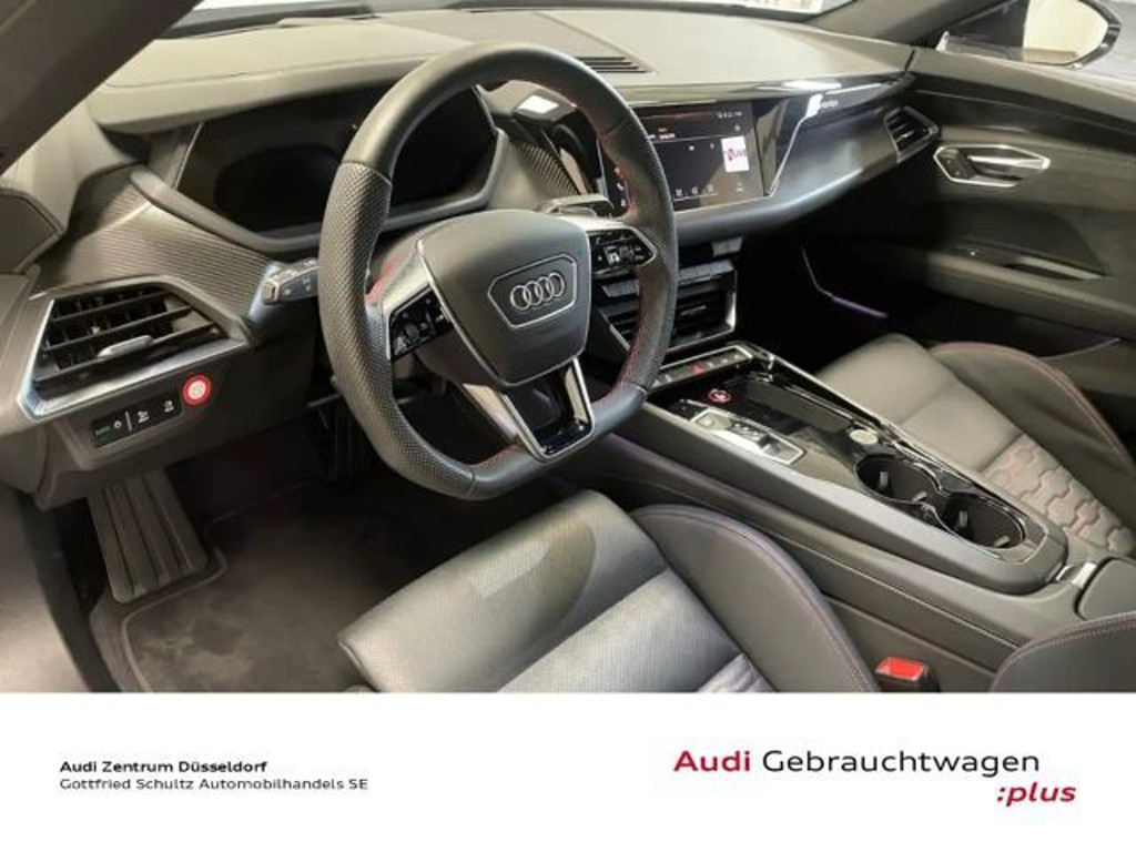 Audi e-tron GT