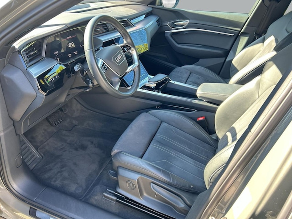 Audi Q8 e-tron