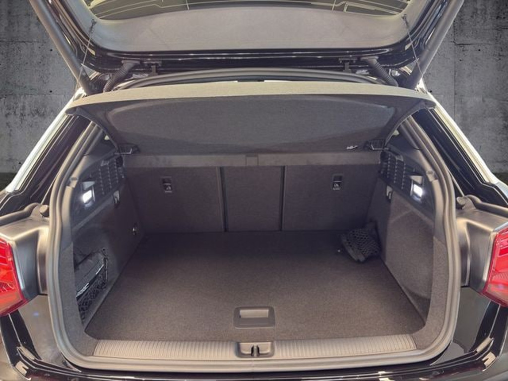 Audi SQ2