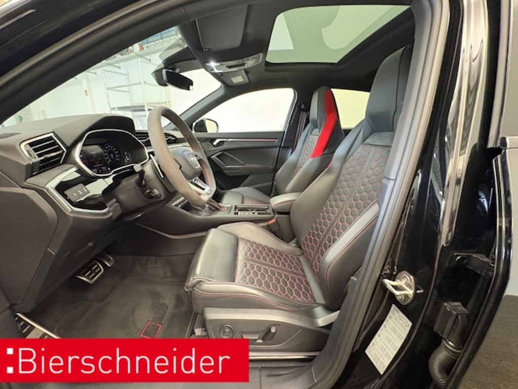 Audi RS Q3