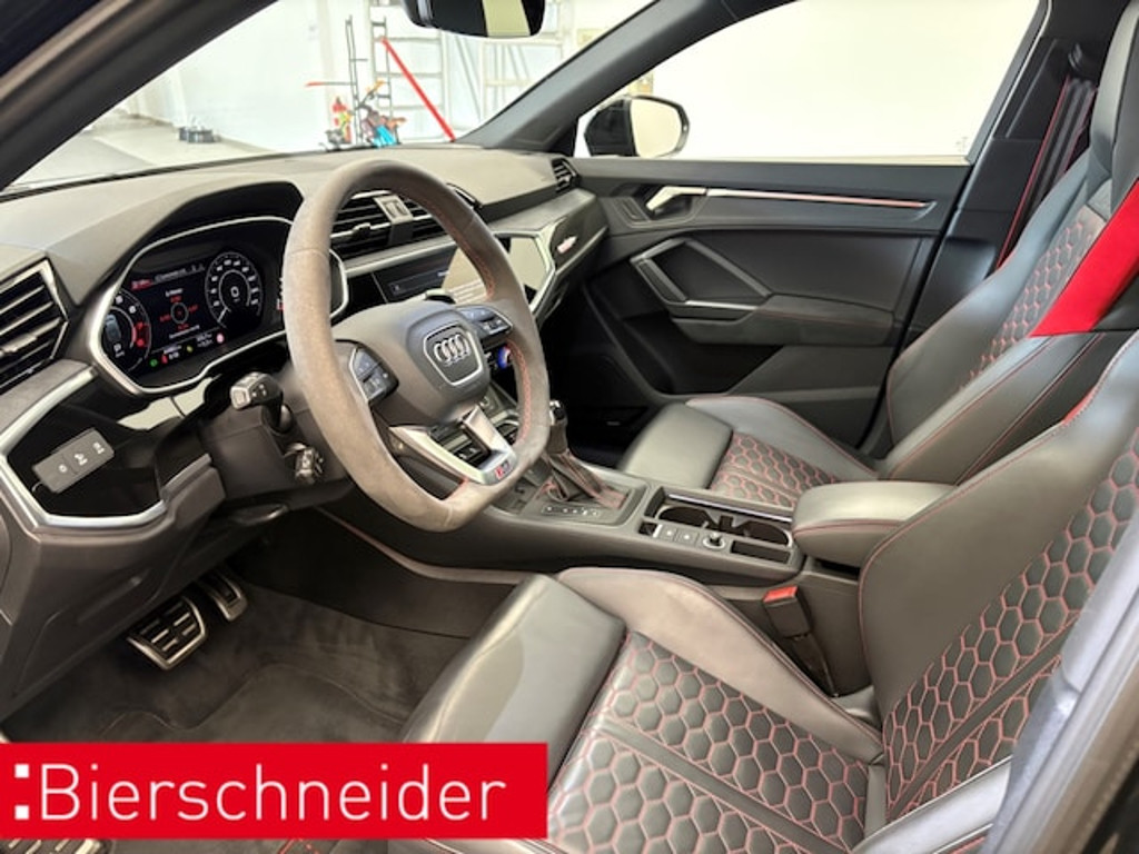 Audi RS Q3
