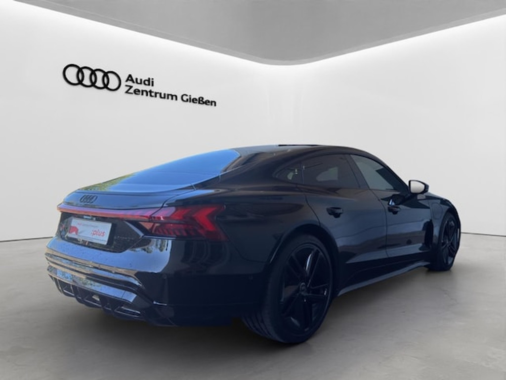Audi RS e-tron GT