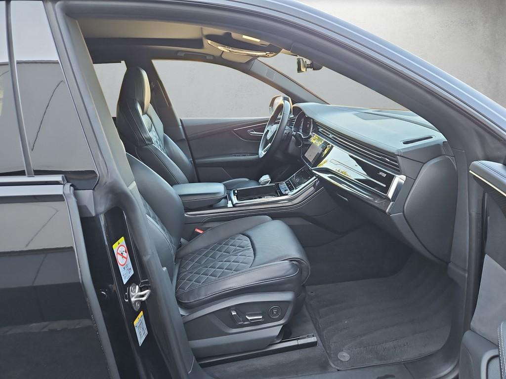 Audi SQ8