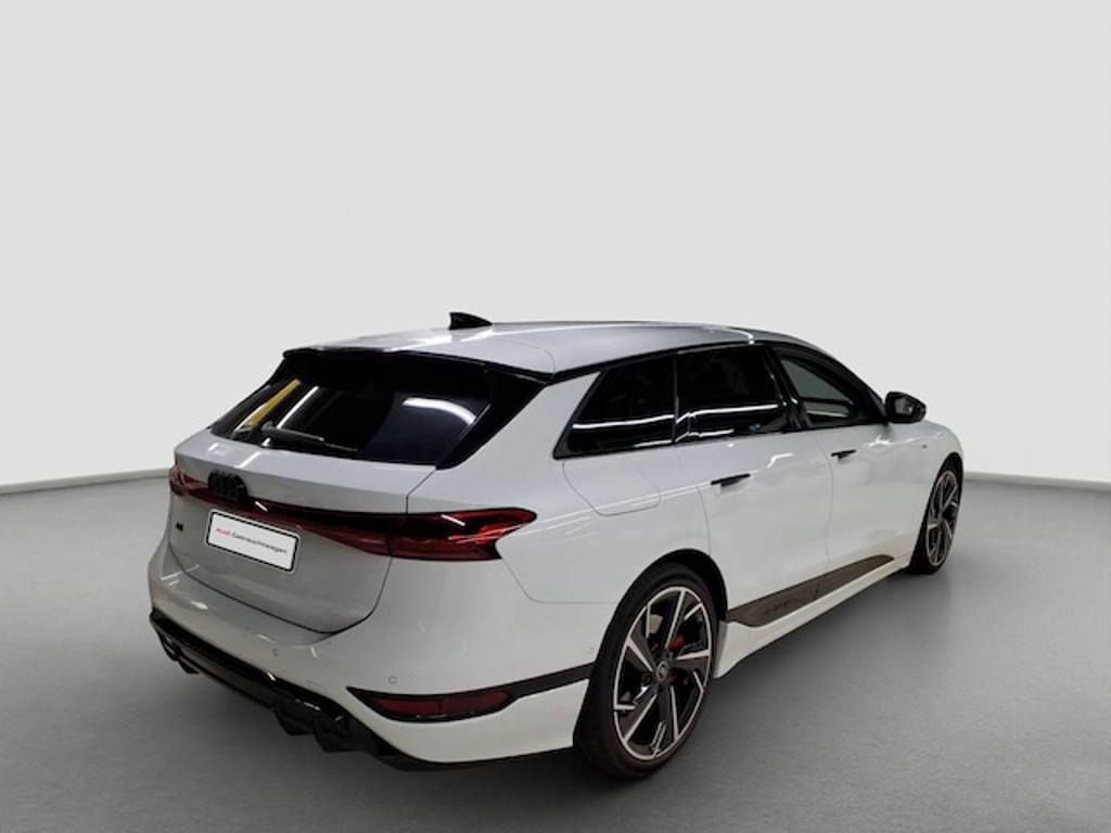 Audi A6 e-tron