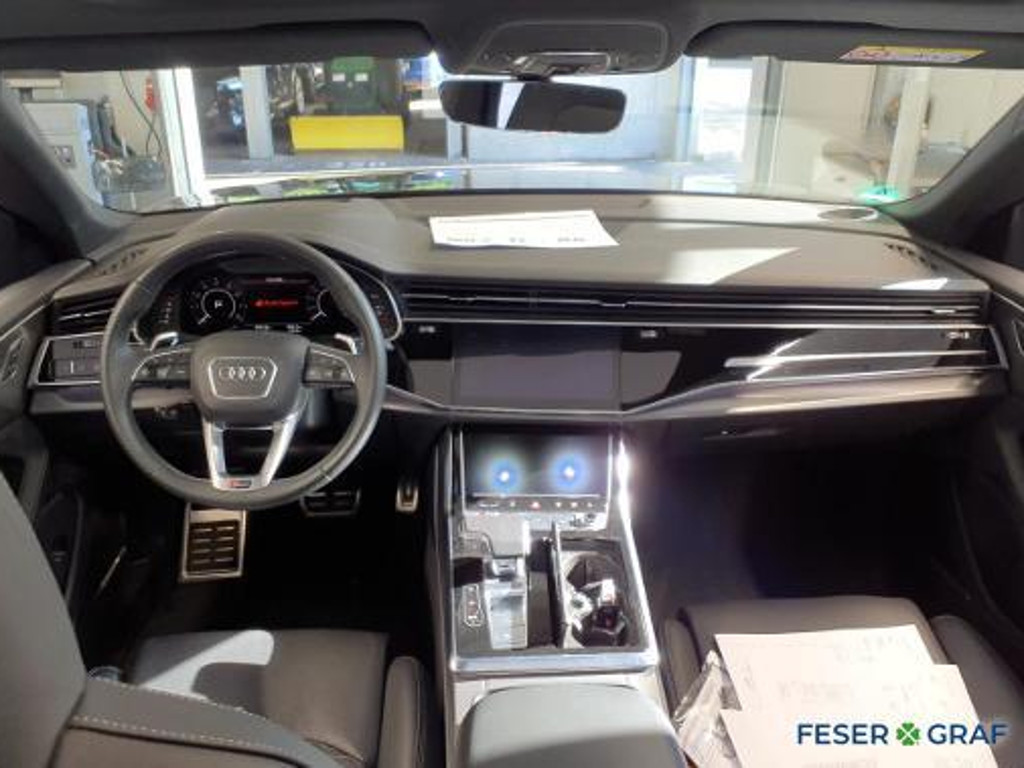 Audi RS Q8