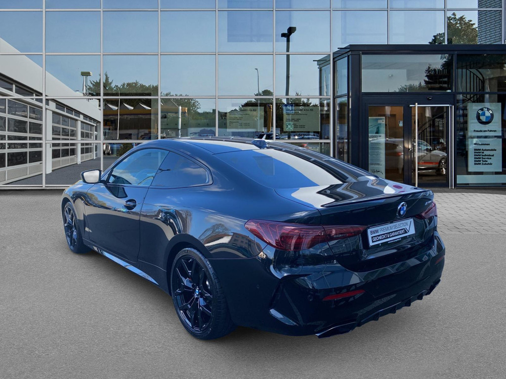 BMW M440