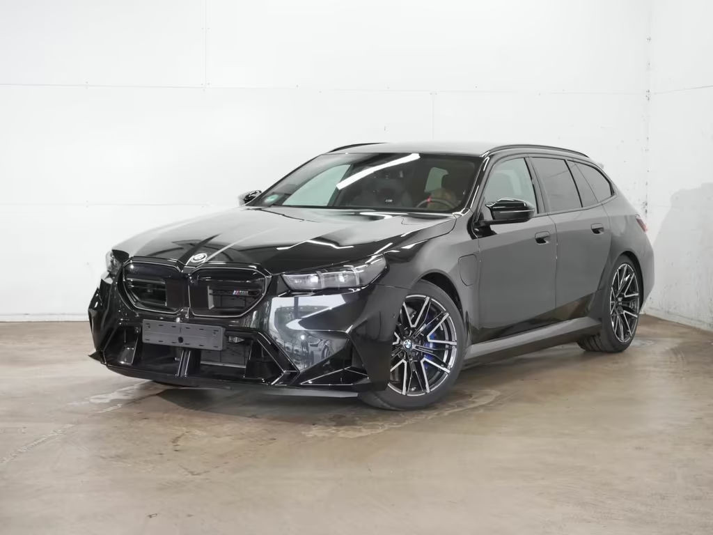 BMW M5 Touring |AC-Schnellladen |Sitzbelüft. |Bowers