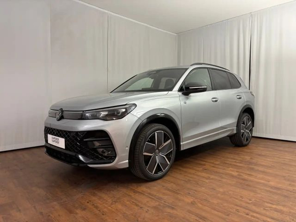 Volkswagen Tiguan 4Motion DSG R-Line