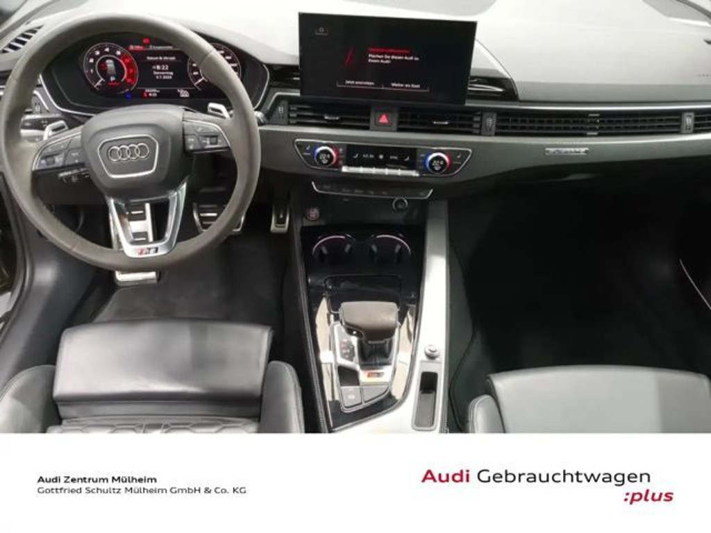 Audi RS4