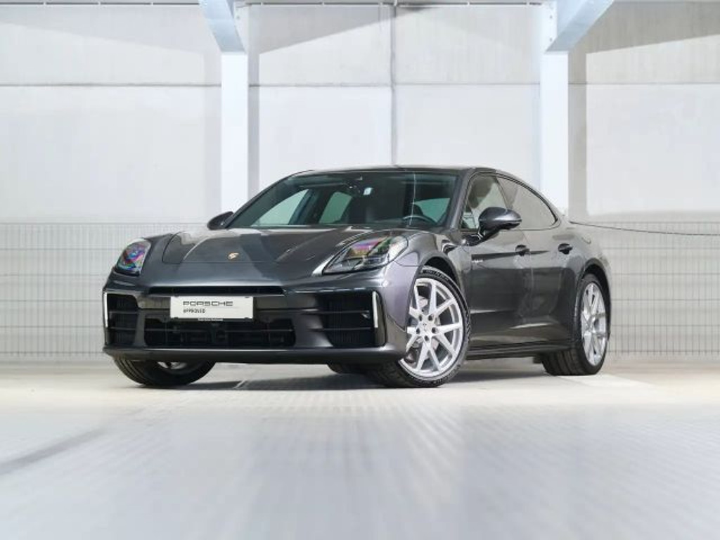 Porsche Panamera E-Hybrid 4
