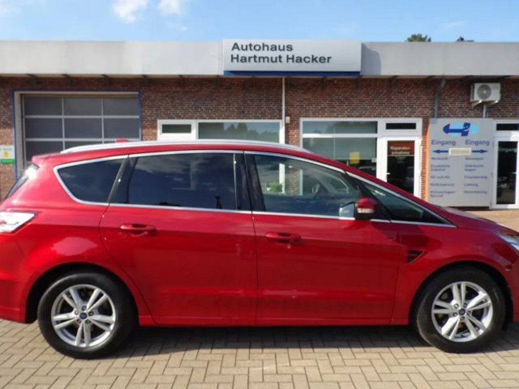 Ford S-Max
