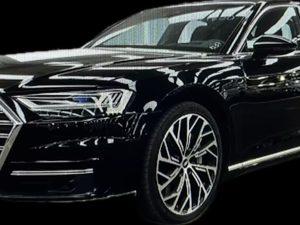 Audi A8 Quattro Lang 60 TFSI