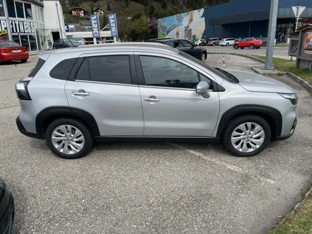 Suzuki S-Cross
