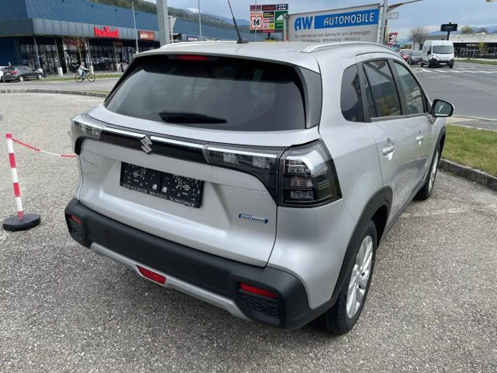 Suzuki S-Cross
