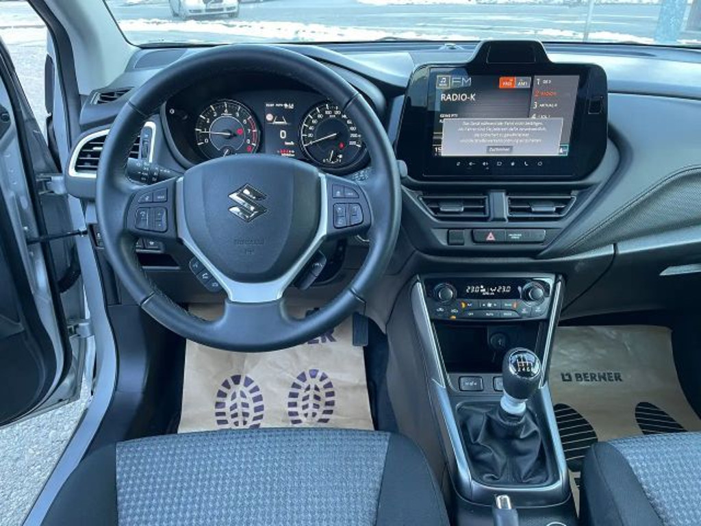 Suzuki S-Cross