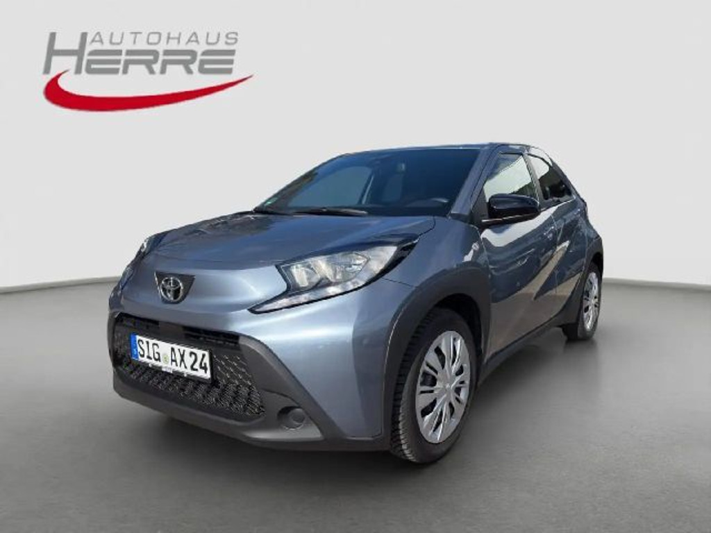 Toyota Aygo X Business