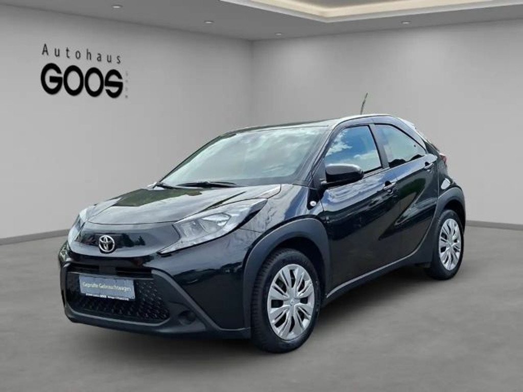Toyota Aygo X Business Hatchback