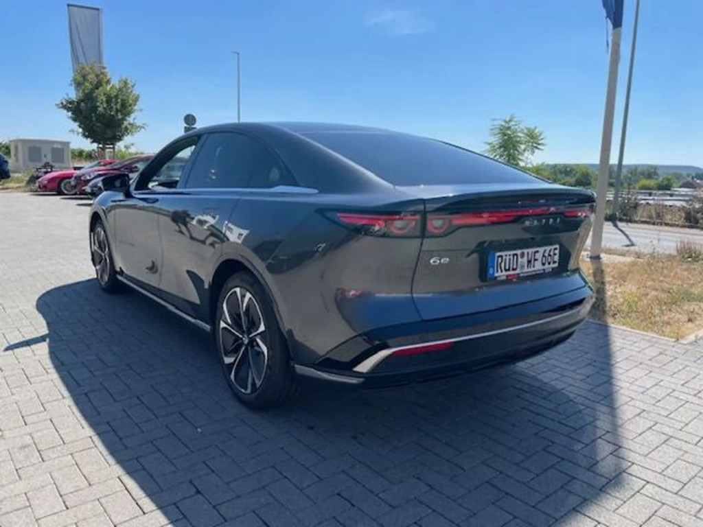Mazda 6e