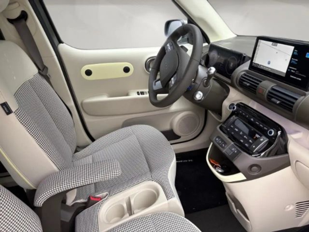 Hyundai INSTER