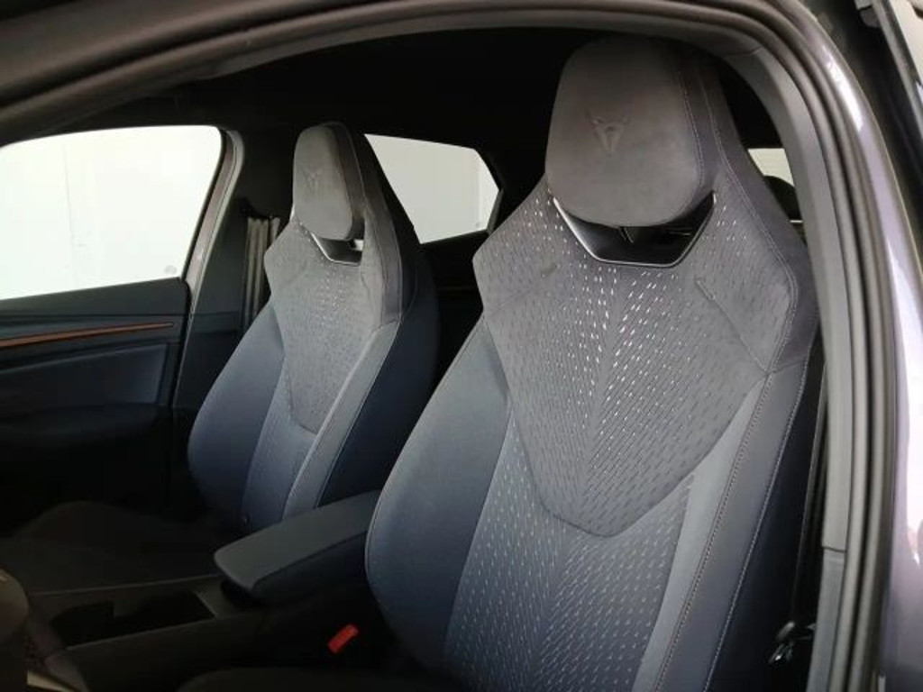 Cupra Raval