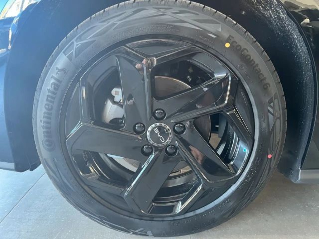 BYD Seal 6