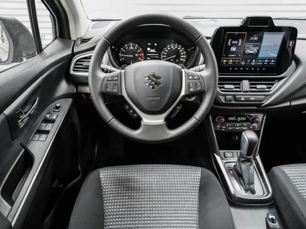 Suzuki S-Cross