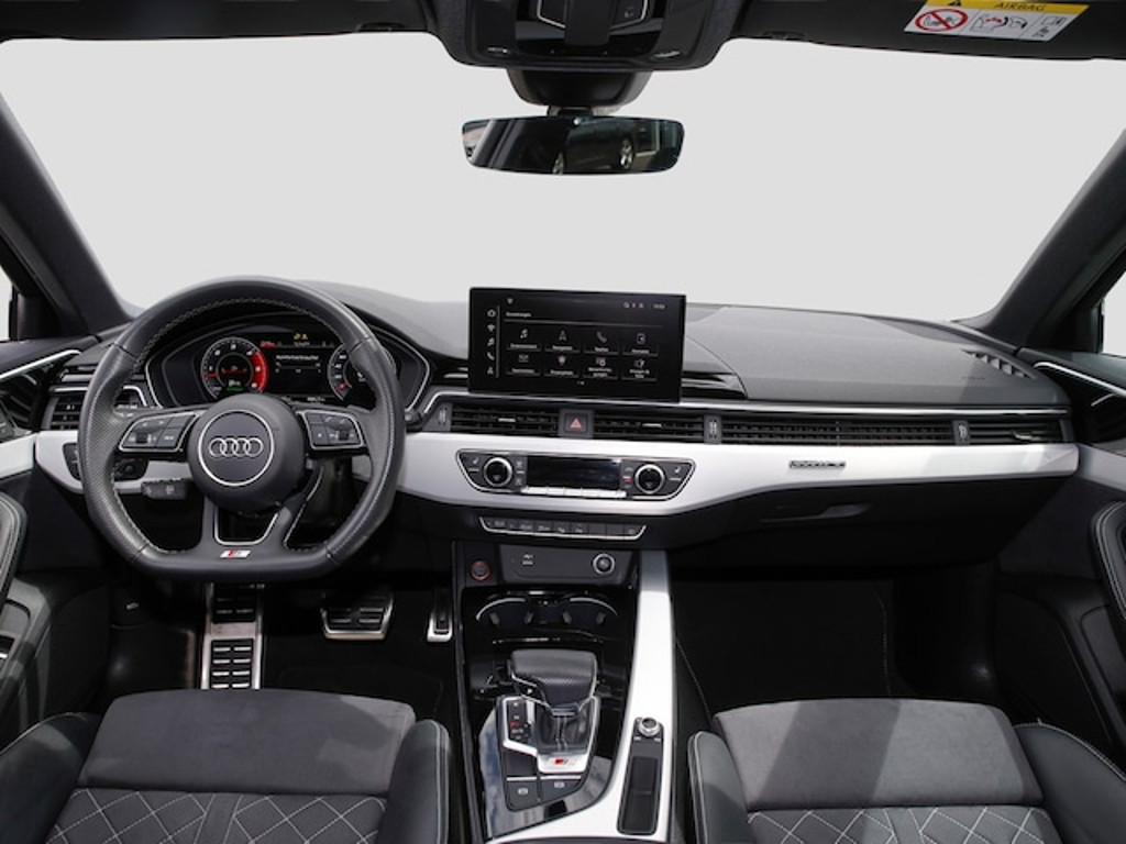 Audi S4