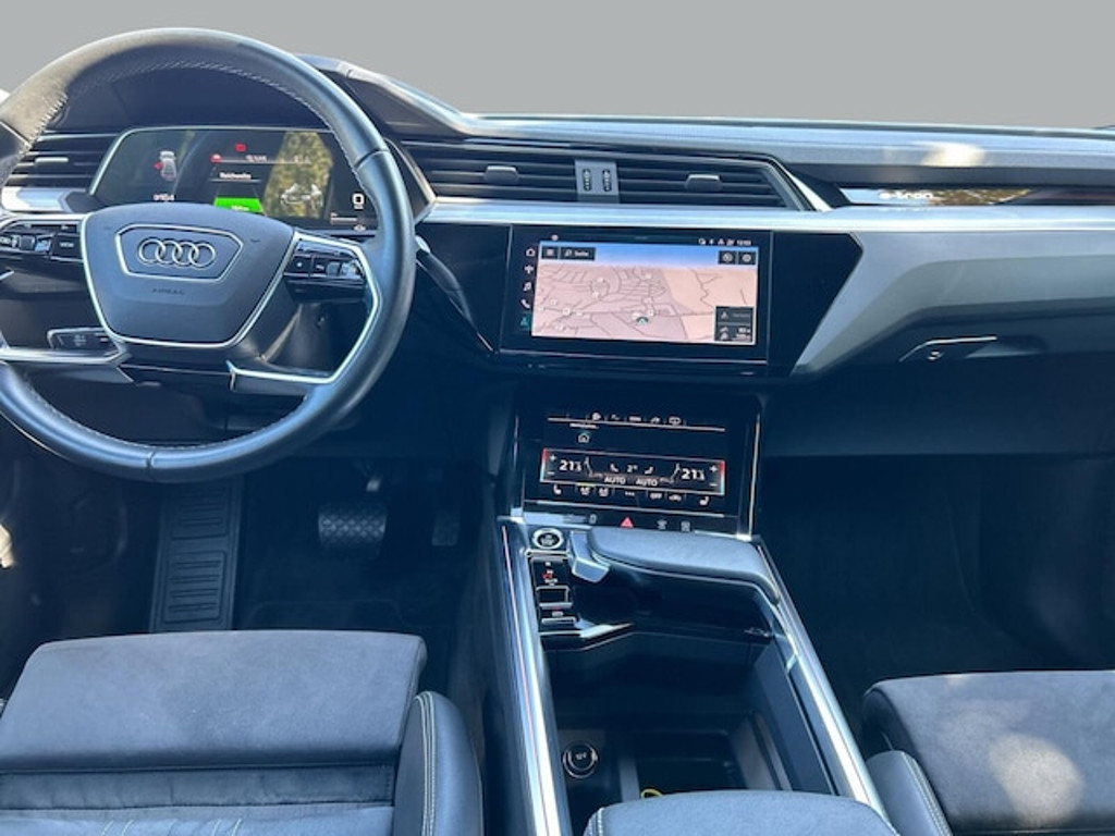 Audi Q8 e-tron