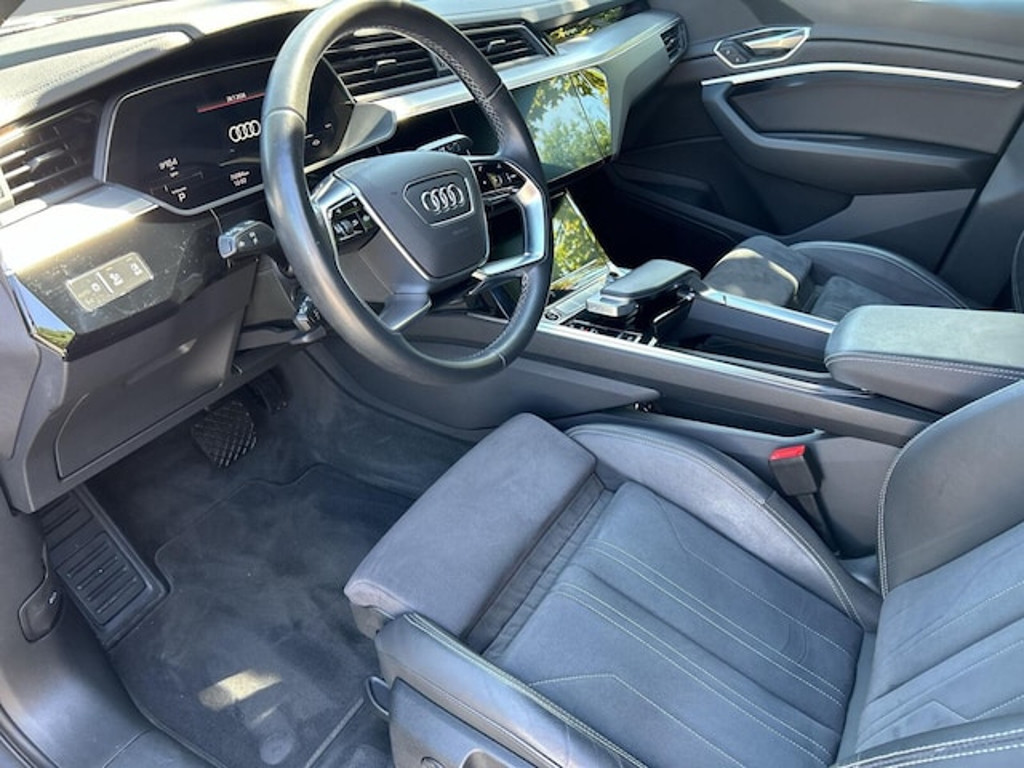 Audi Q8 e-tron