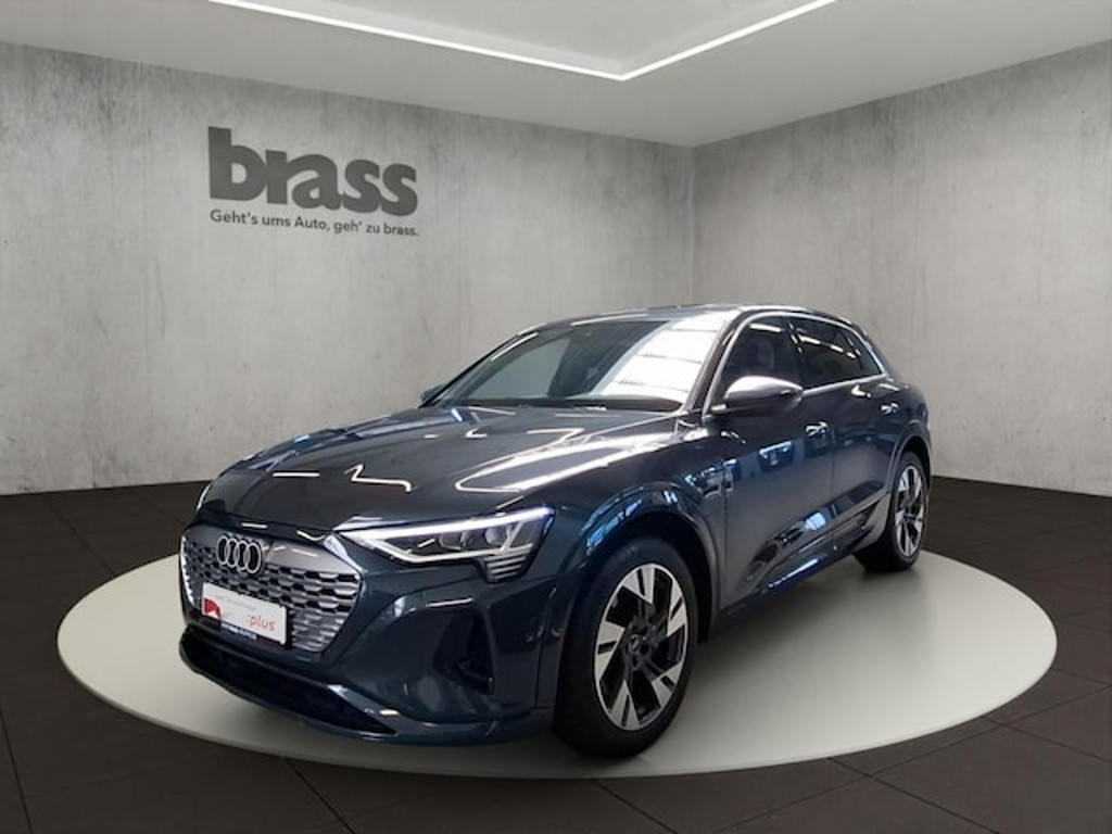 Audi Q8 e-tron Quattro 55