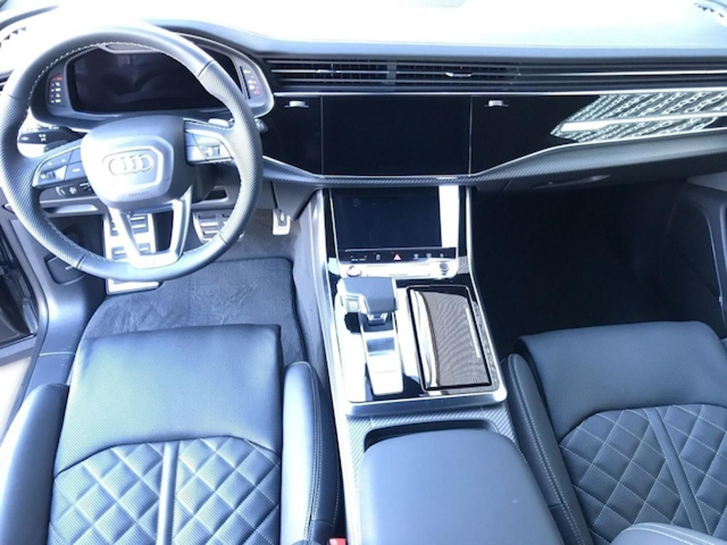 Audi SQ8