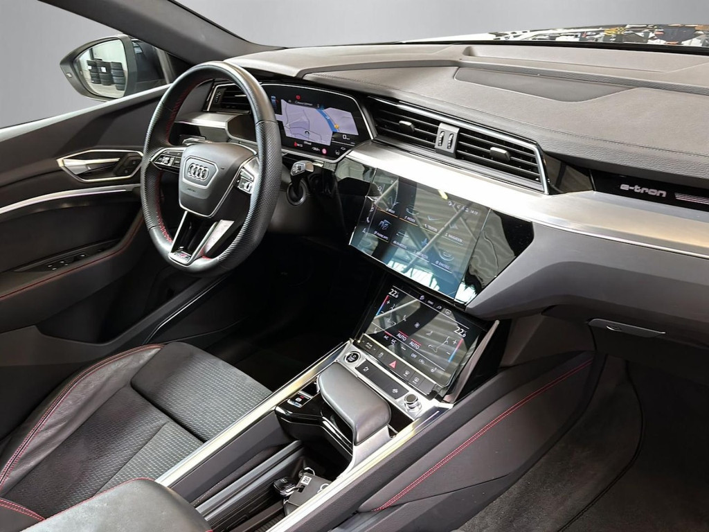 Audi Q8 e-tron