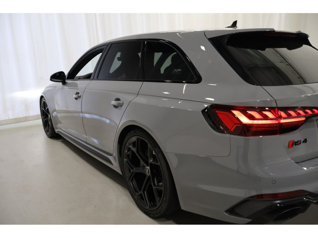 Audi RS4